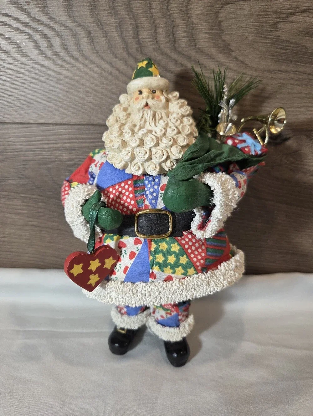 Patchwork Santa 9.5